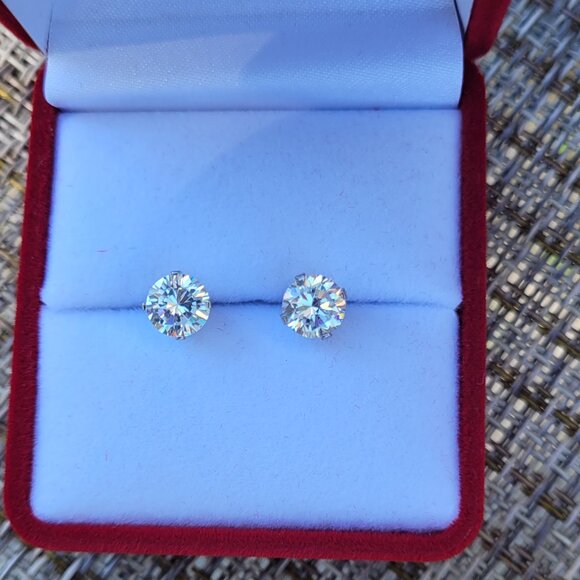 Round Clear CZ Stone Stud Earrings 14k White Gold - Picture 9 of 15